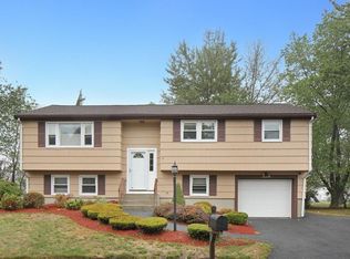 17 Anderson Dr, Randolph, MA 02368