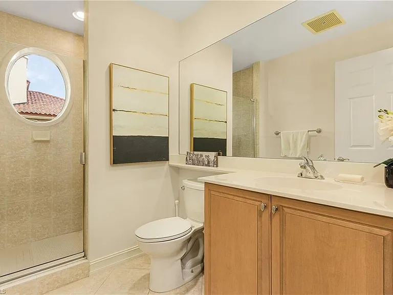 2728 Tiburon Blvd E #A-401 — Photo 15