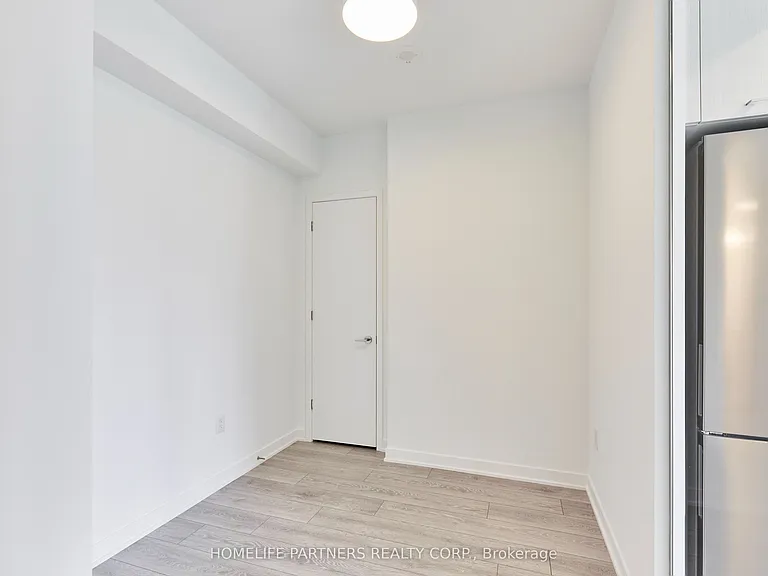 10 Oak St #1107 — Photo 15