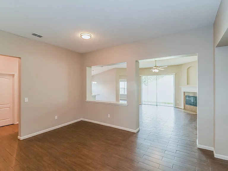 2630 Oak Haven Dr — Photo 5