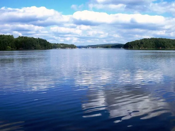 123 Lakewood Ct #153, New London, NC 28127