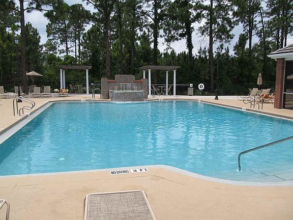 4th image of 21203 Harbour Vista Cir