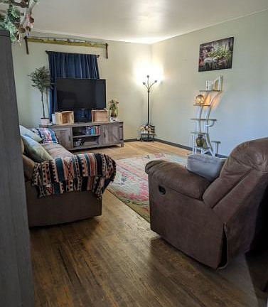 3rd image of 2325 Dawnshire Dr
