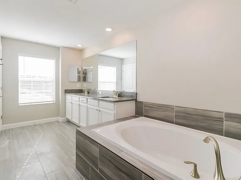 2123 Cerulean Sky Dr — Photo 14