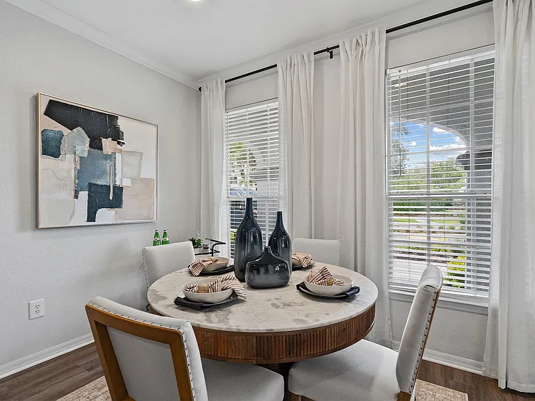 Henley Tampa Palms — Photo 13