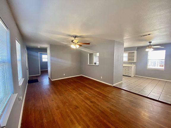 3rd image of 1607 Fargo Ave