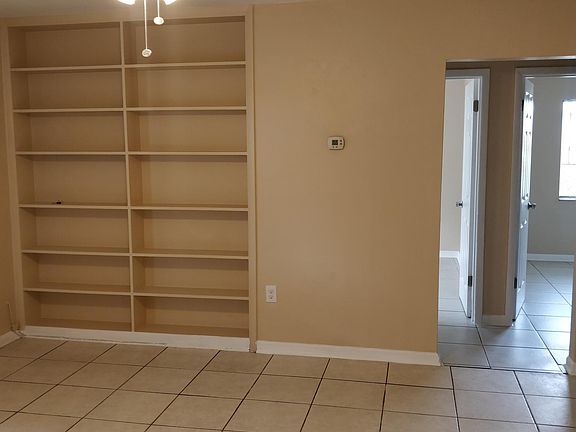 5th image of 21250 Coulton Ave
