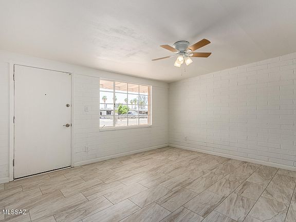 4th image of 1214 W Kleindale Rd