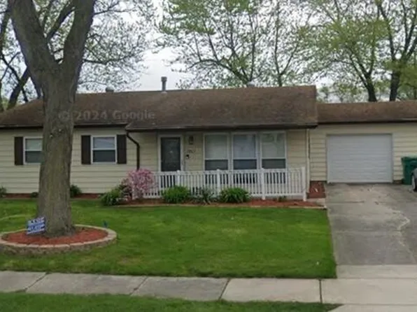 7807 Taney Pl, Merrillville, IN 46410