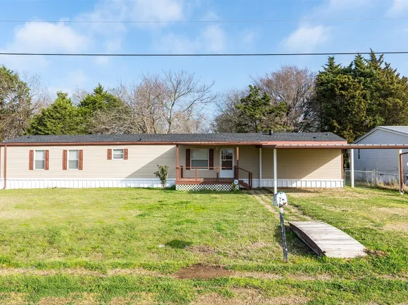 423 Kaci Jo Dr, Mabank, TX 75147