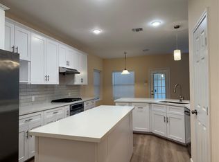 1818 Maidenhair Ln, Sugar Land, TX 77479