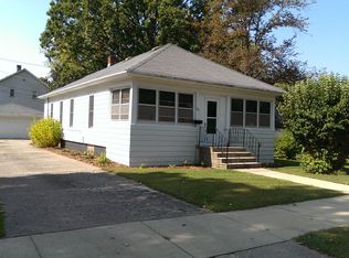 711 S Hamlin St, Shawano, WI 54166