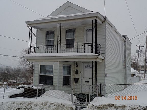 2nd image of 8 Columbia St