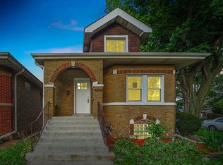 3147 Harvey Ave, Berwyn, IL 60402