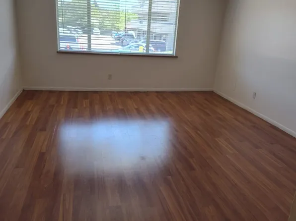 5585 E Yale Ave APT 2, Denver, CO 80222