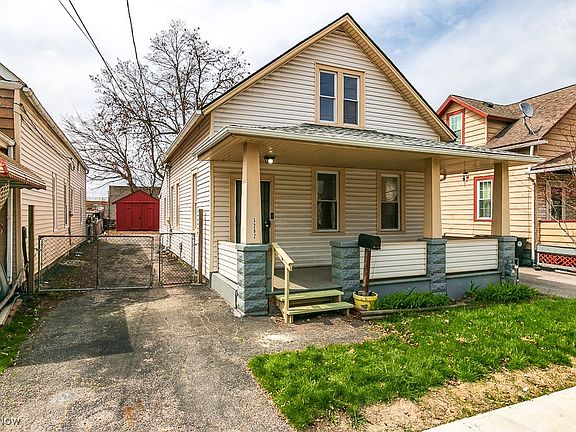2nd image of 3282 W 61st St