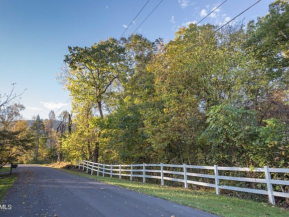 4th image of 6 Spring View Dr Lot 6