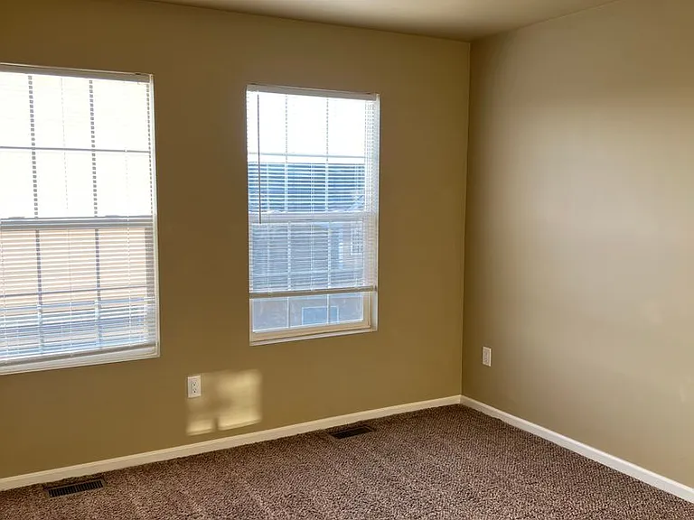 6870 Jack London Dr — Photo 49