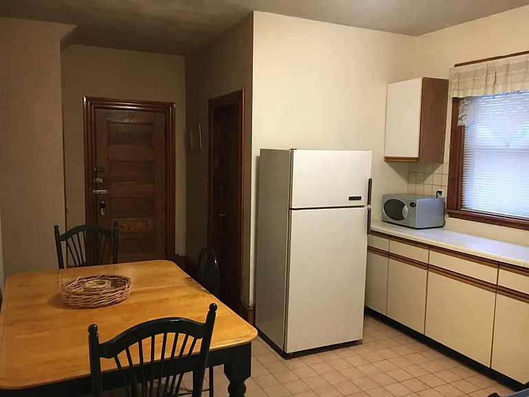 36 Linden St #16 — Photo 7