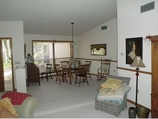 4th image of 170 E Joplin Ct