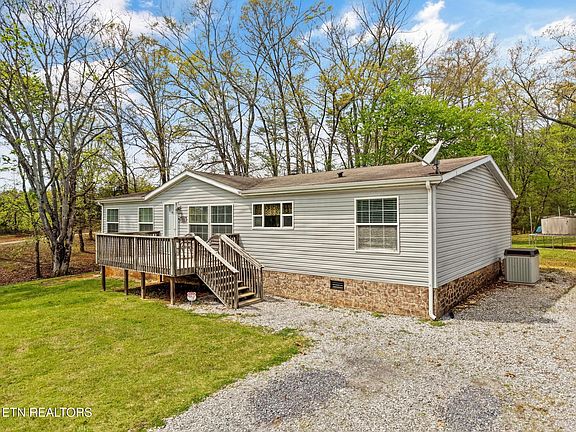 3rd image of 5121 Green Rd