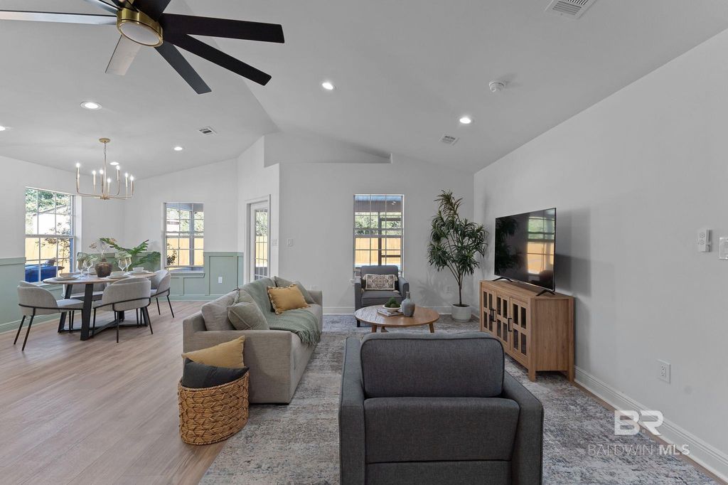 22620 Nana Loop E, Silverhill, AL - More
