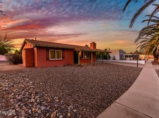 285 E Los Rincones, Green Valley, AZ 85614