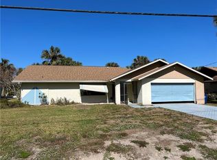 5680 Park Rd, Fort Myers, FL 33908