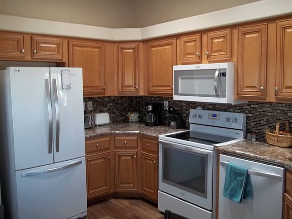4th image of 3403 E Main St #104