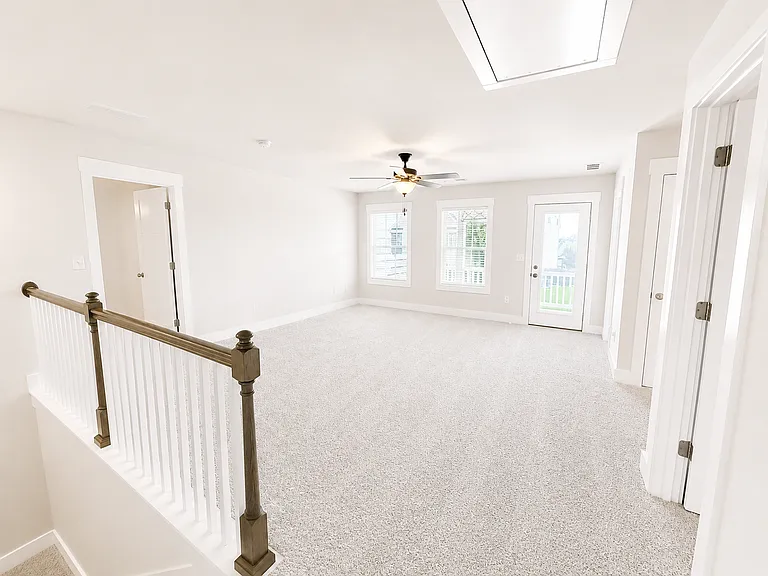 404 Cattail Hollow Way — Photo 22