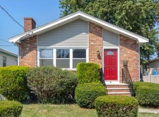 41 Geneva St, Revere, MA 02151