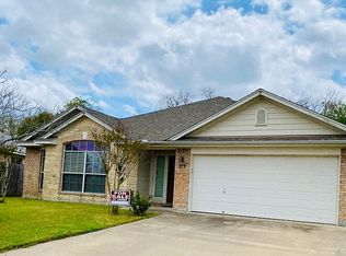 215 Riata, Victoria, TX 77901