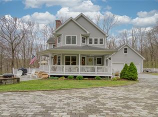 38 Orchard Farms Rd, Colchester, CT 06415