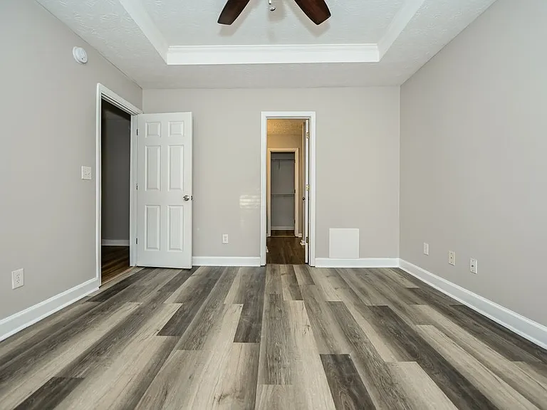 337 Autumn Lake Dr — Photo 10