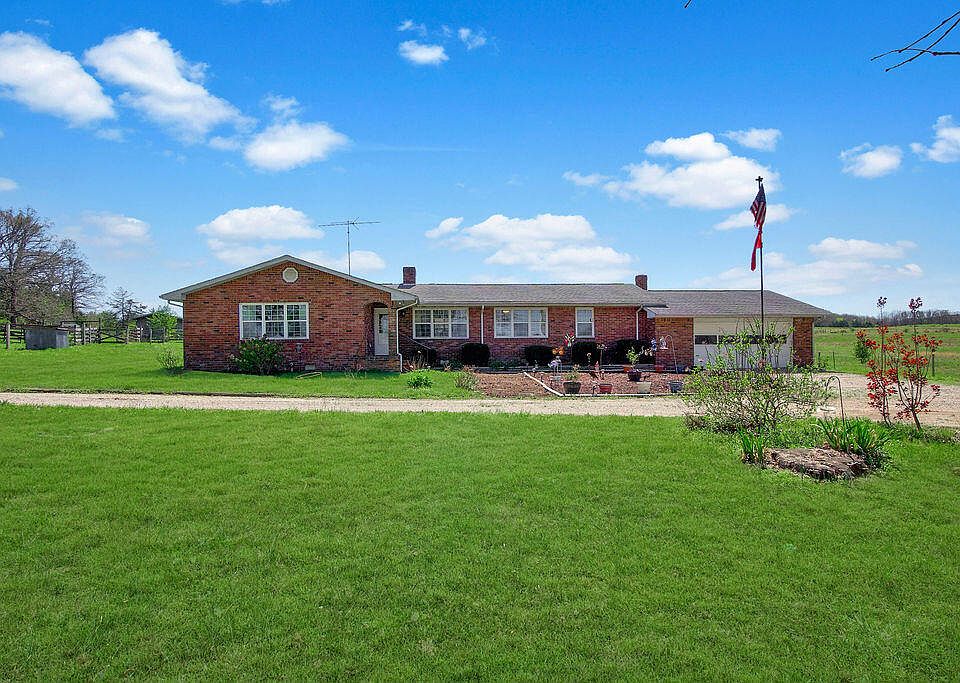 1st image of 3388 County Road 4220
