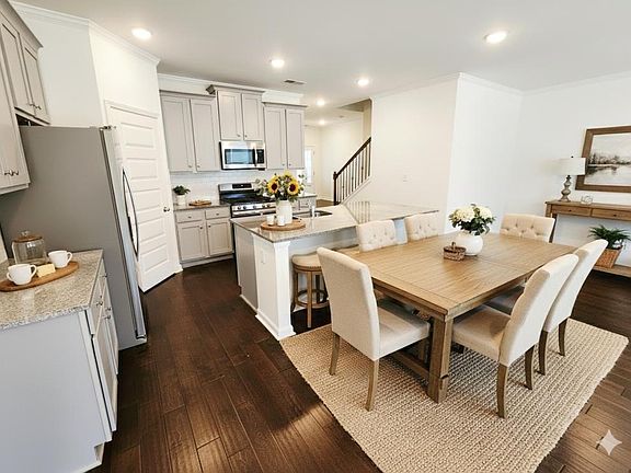 5th image of 2708 Wild Laurel Ct