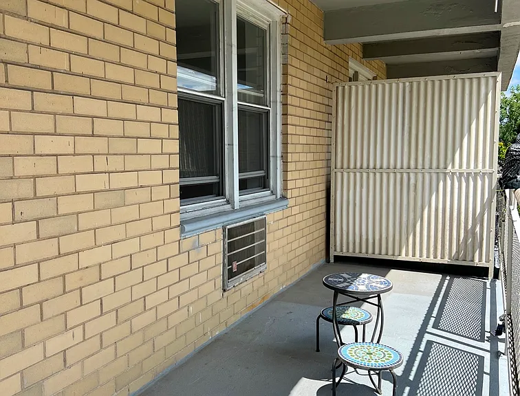 23-50 Waters Edge Dr #4P — Photo 17
