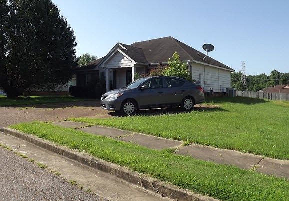 2nd image of 4619 Sun Ridge Dr