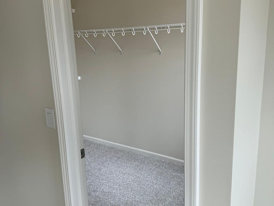 314 Addison Cir, photo 15