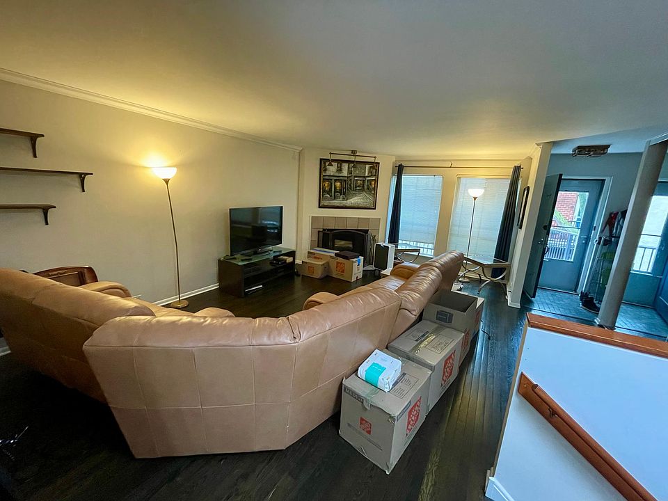 1st image of 5400 S Hyde Park Blvd #B-13