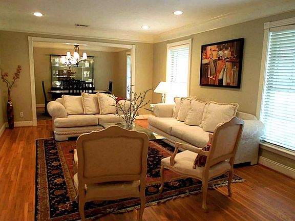 4th image of 10529 Gawain Ln
