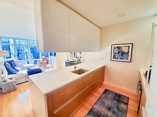 Rented by Compass | media 14