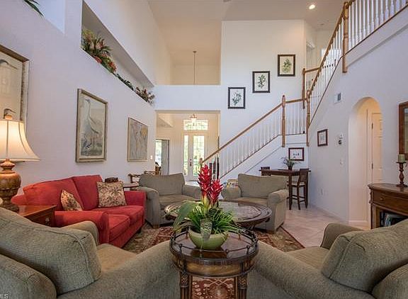 5th image of 9247 Oak Strand Dr
