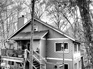 146 Lakewood Dr, Waleska, GA 30183