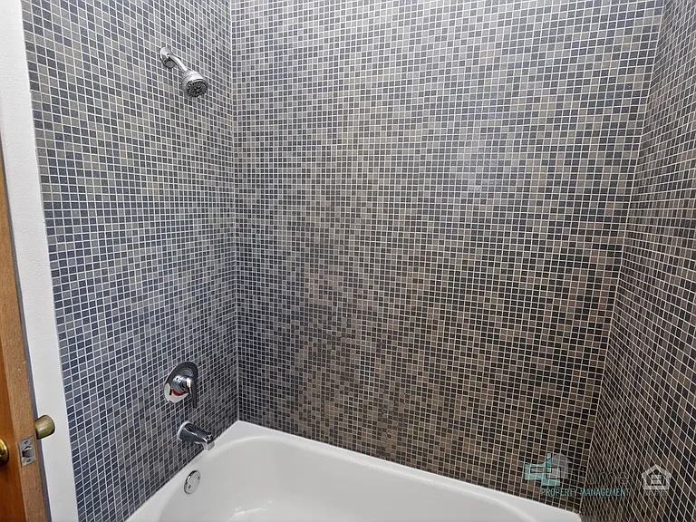 908 SW Gaines St #31 — Photo 18