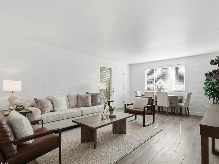 4102 E Calle Redonda #43 — Photo 1