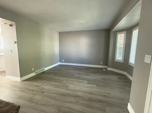 137 Stern Ct, Stansbury Park, UT 84074