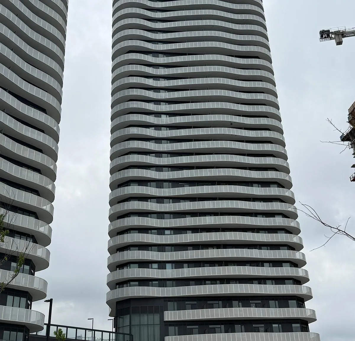 2 bed, $2,600 — Photo 1