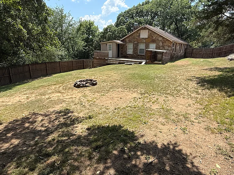 2890 Highway 25 N — Photo 4