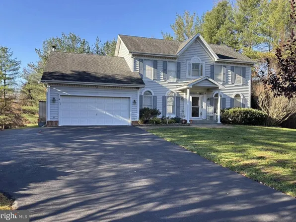 4 Jenner Ct, Owings Mills, MD 21117